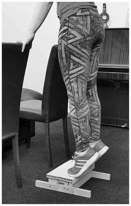 Иллюстрация к книге — Скорая помощь при острых болях. На все случаи жизни [i_095.jpg]