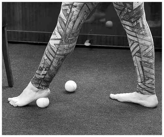 Иллюстрация к книге — Скорая помощь при острых болях. На все случаи жизни [i_112.jpg]