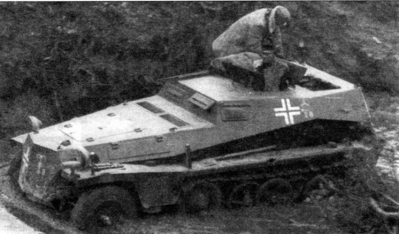 Иллюстрация к книге — Бронетранспортеры Вермахта [img_13.jpg]