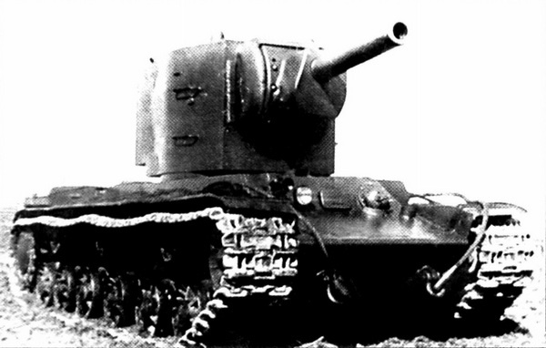 Иллюстрация к книге — Тяжёлый танк КВ. Часть 1 [i_019.jpg]