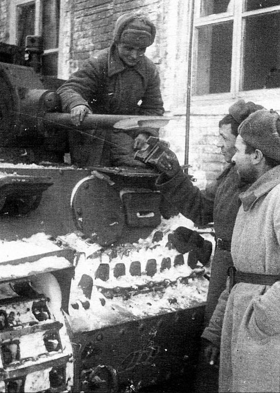 Иллюстрация к книге — Лёгкий танк Pz.38(t) [i_053.jpg]