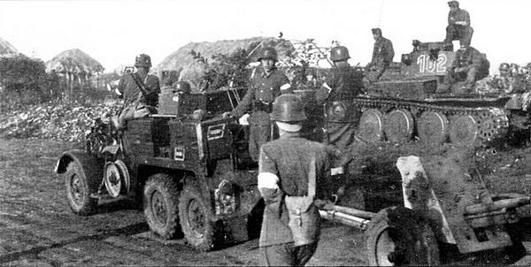 Иллюстрация к книге — Лёгкий танк Pz.38(t) [i_062.jpg]