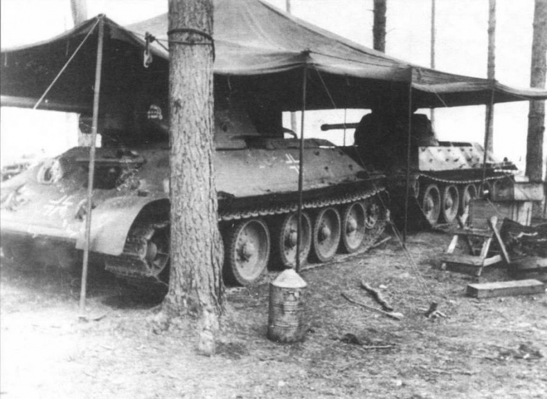 Иллюстрация к книге — Трофейная бронетанковая техника Вермахта [img_125.jpg]