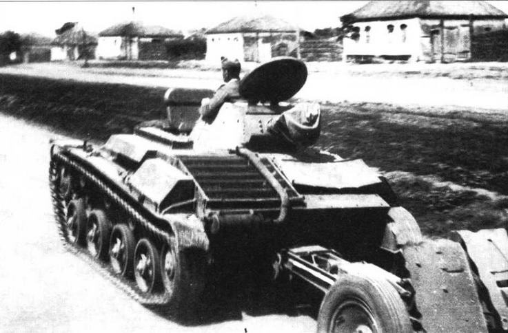 Иллюстрация к книге — Трофейная бронетанковая техника Вермахта [img_138.jpg]