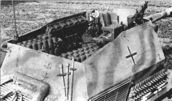 Иллюстрация к книге — Трофейная бронетанковая техника Вермахта [img_52.jpg]