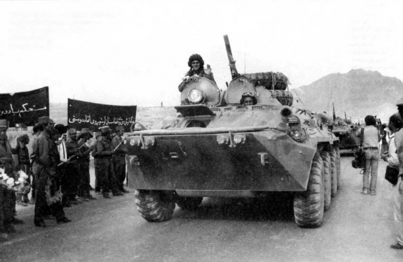 Иллюстрация к книге — Отечественные колесные бронетранспортеры БТР-60, БТР-70, БТР-80 [img_113.jpg]