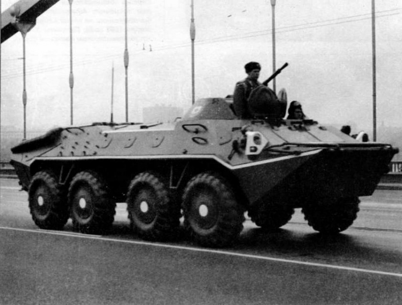 Иллюстрация к книге — Отечественные колесные бронетранспортеры БТР-60, БТР-70, БТР-80 [img_87.jpg]