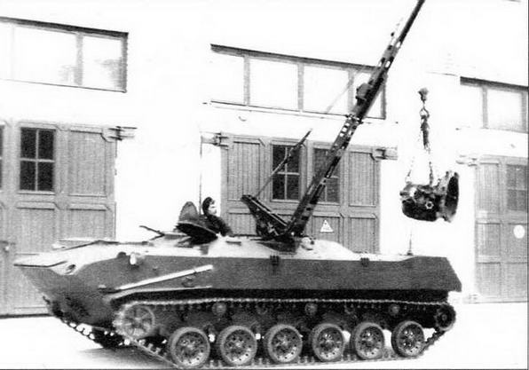 Иллюстрация к книге — Боевые машины десанта [i_066.jpg]