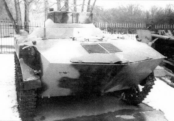 Иллюстрация к книге — Боевые машины десанта [i_092.jpg]