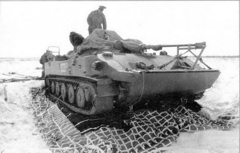 Иллюстрация к книге — Боевые машины десанта [i_127.jpg]