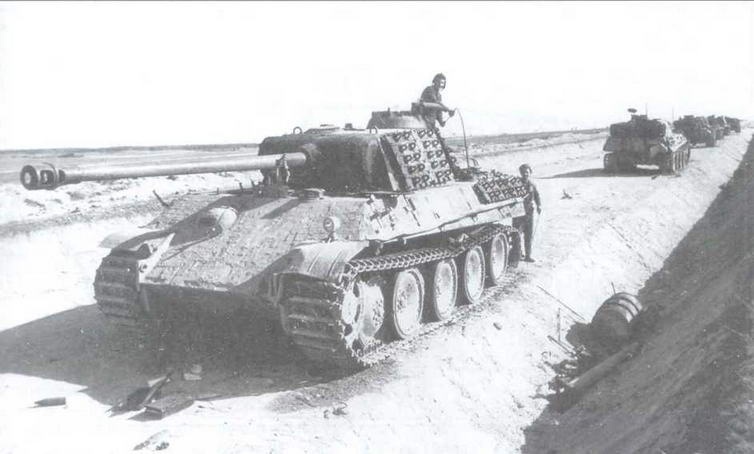 Иллюстрация к книге — «Черная кошка» Панцерваффе [img_105.jpg]