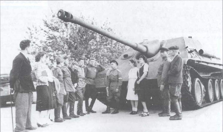 Иллюстрация к книге — «Черная кошка» Панцерваффе [img_124.jpg]