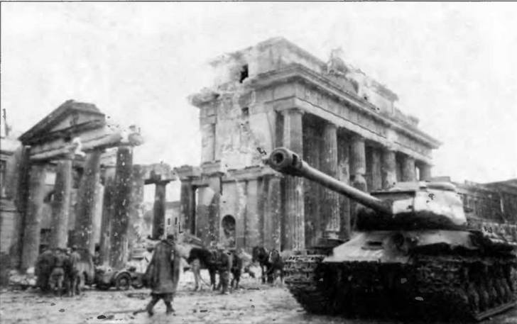 Иллюстрация к книге — Бронетанковая техника Красной Армии, 1939–1945 [img_11.jpg]