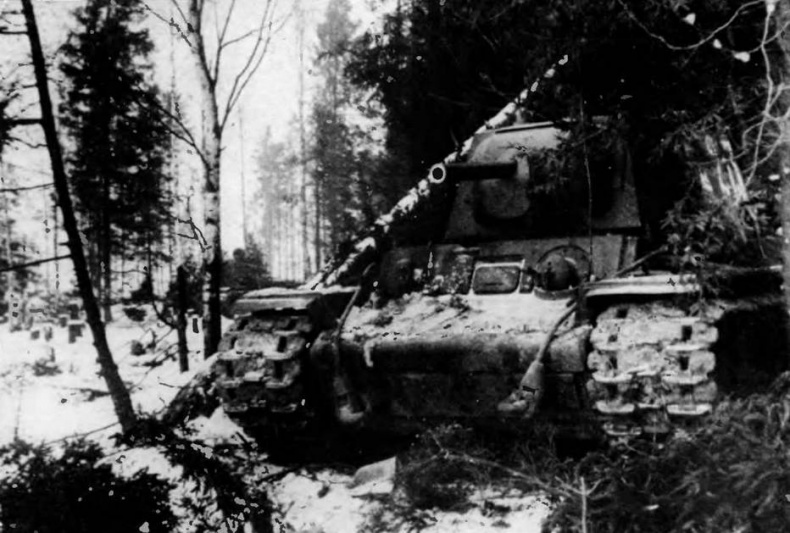 Иллюстрация к книге — Бронетанковая техника Красной Армии, 1939–1945 [img_115.jpg]