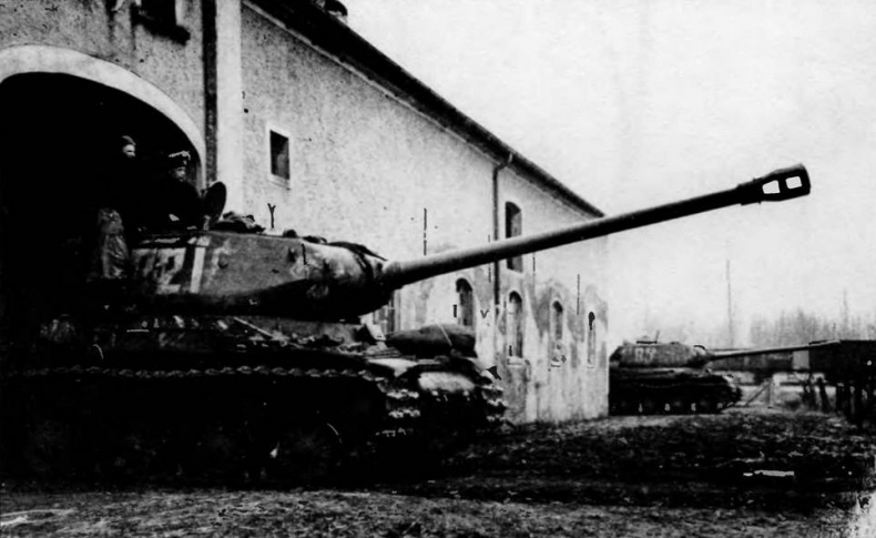 Иллюстрация к книге — Бронетанковая техника Красной Армии, 1939–1945 [img_121.jpg]