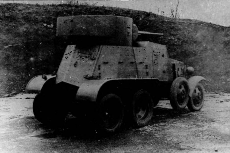 Иллюстрация к книге — Бронетанковая техника Красной Армии, 1939–1945 [img_178.jpg]