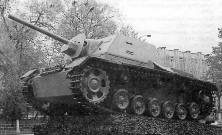 Иллюстрация к книге — Бронетанковая техника Красной Армии, 1939–1945 [img_211.jpg]