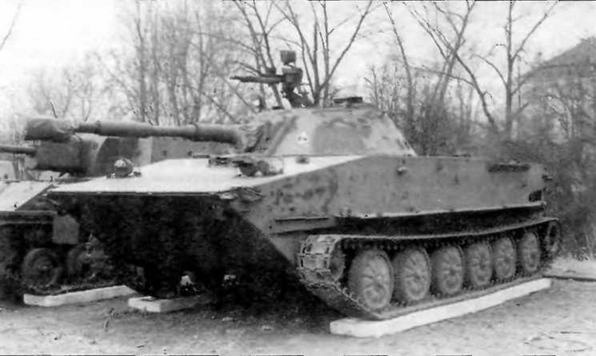 Иллюстрация к книге — Плавающий танк ПТ-76 [img_121.jpg]