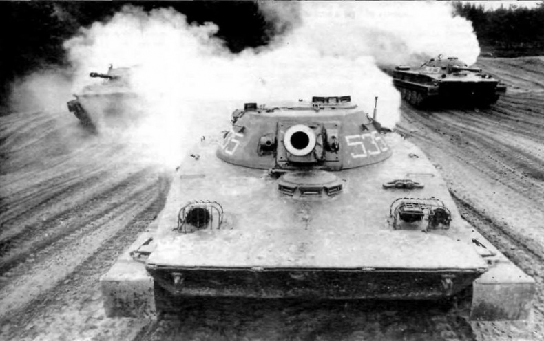Иллюстрация к книге — Плавающий танк ПТ-76 [img_142.jpg]