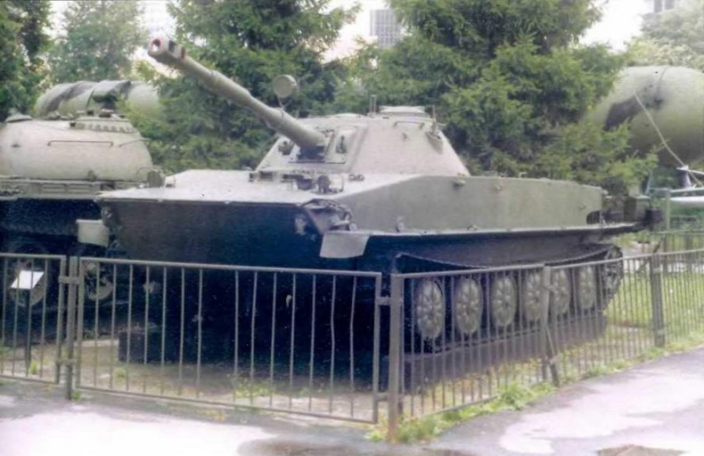 Иллюстрация к книге — Плавающий танк ПТ-76 [img_152.jpg]