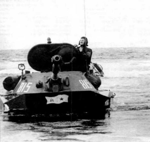 Иллюстрация к книге — Плавающий танк ПТ-76 [img_37.jpg]