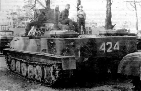 Иллюстрация к книге — Плавающий танк ПТ-76 [img_47.jpg]