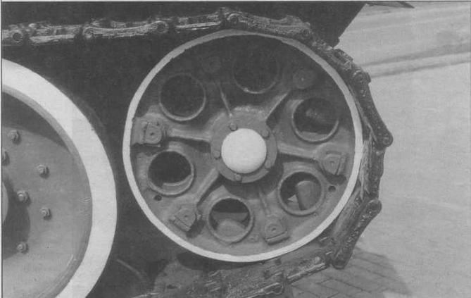 Иллюстрация к книге — Т-34 История танка [img_131.jpg]