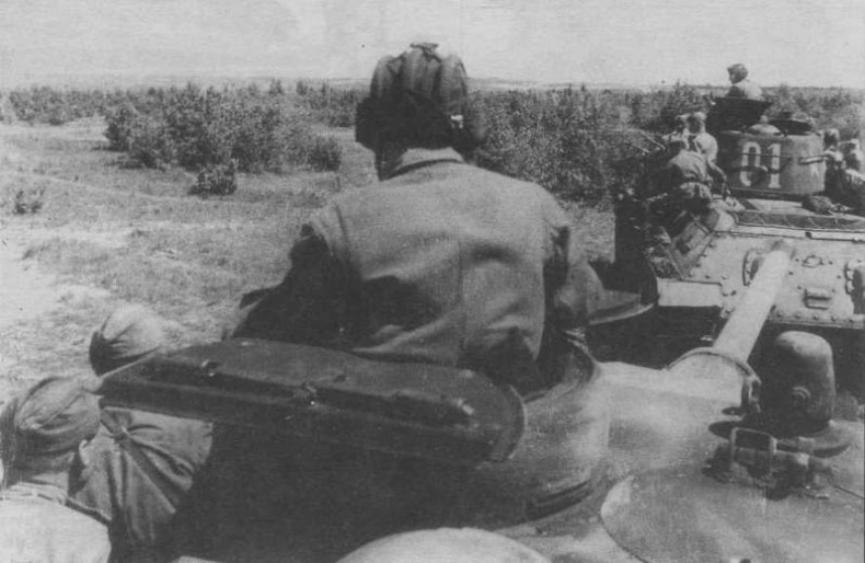 Иллюстрация к книге — Т-34 История танка [img_142.jpg]
