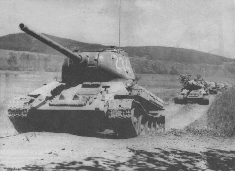 Иллюстрация к книге — Т-34 История танка [img_170.jpg]