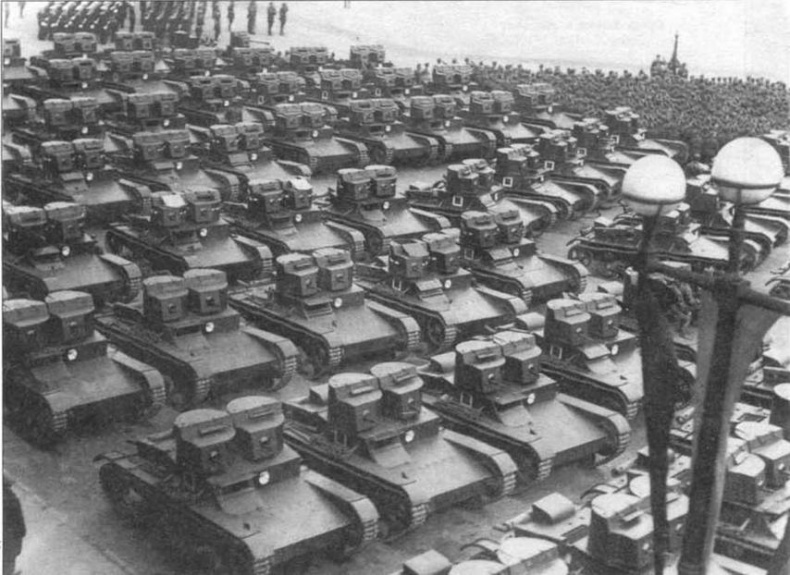 Иллюстрация к книге — Легкий танк Т-26 [img_1.jpg]