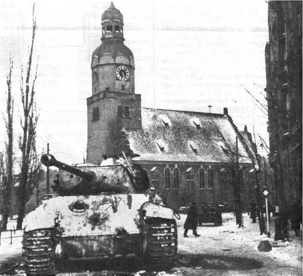 Иллюстрация к книге — Бронетанковая техника третьего рейха [img_45.jpg]