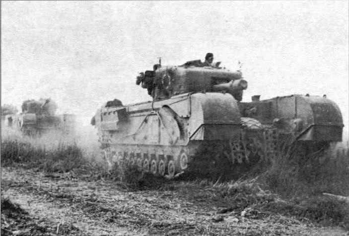 Иллюстрация к книге — Пехотный танк «Черчилль» [img_43.jpg]