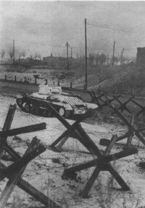 Иллюстрация к книге — Пехотный танк «Валентайн» [img_40.jpg]