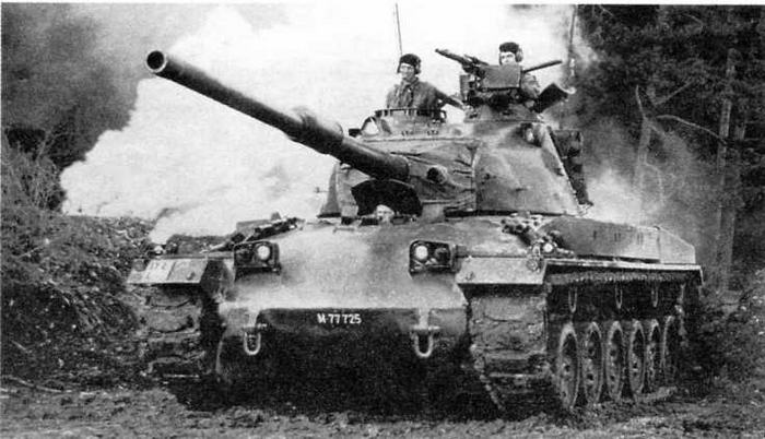 Иллюстрация к книге — Средние и основные танки зарубежных стран, 1945–2000. Часть 2 [img_40.jpg]