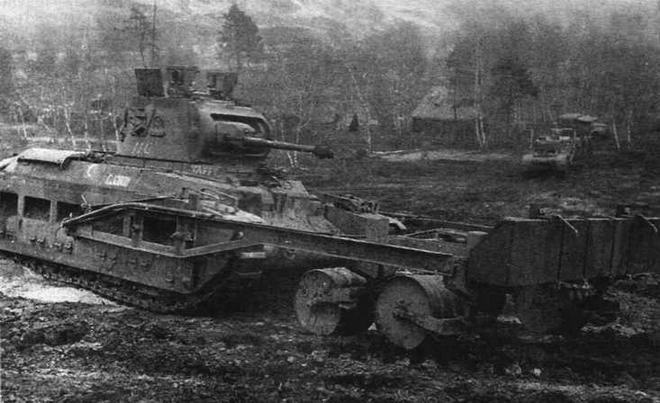 Иллюстрация к книге — Пехотный танк «Матильда» [img_10.jpg]