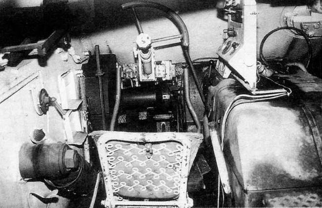 Иллюстрация к книге — Тяжелый танк «Королевский тигр» [img_23.jpg]