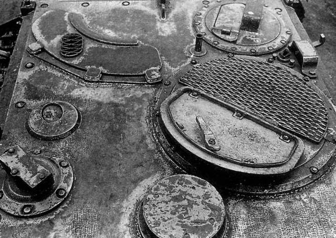 Иллюстрация к книге — Тяжелый танк «Королевский тигр» [img_54.jpg]