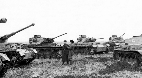 Иллюстрация к книге — Средний танк Panzer III [i_054.jpg]