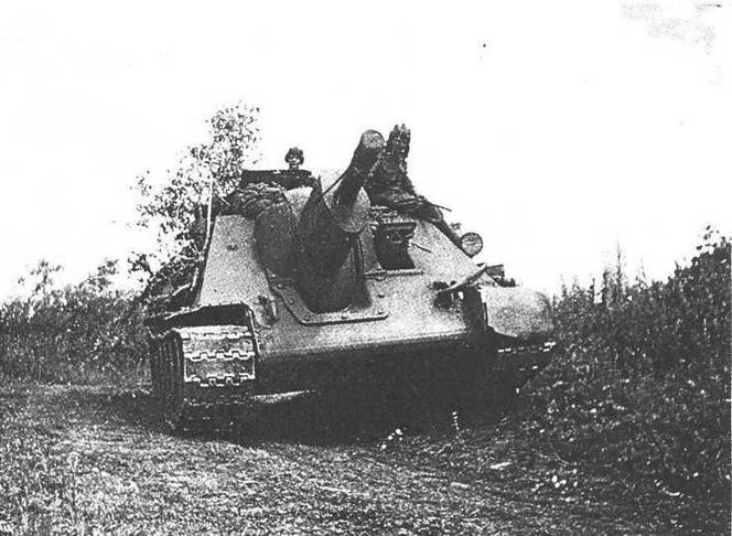 Иллюстрация к книге — Самоходные установки на базе танка Т-34 [img_36.jpg]