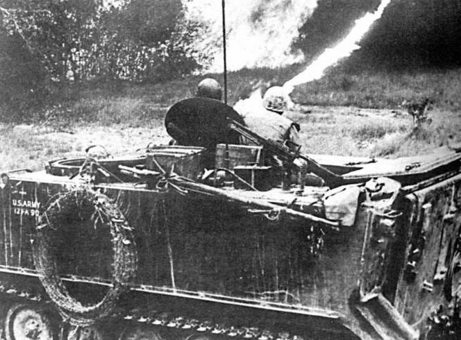 Иллюстрация к книге — Огнеметные танки Второй мировой войны [img_126.jpg]