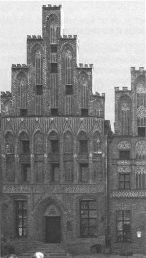 Иллюстрация к книге — По кругу с Землей. Коперник. Гелиоцентризм. [img_2.jpg]