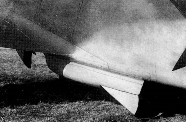 Иллюстрация к книге — Як-3. Истребитель «Победа» [i_018.jpg]