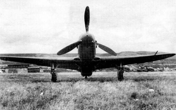 Иллюстрация к книге — Як-3. Истребитель «Победа» [i_038.jpg]