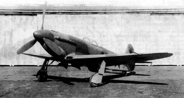 Иллюстрация к книге — Як-3. Истребитель «Победа» [i_063.jpg]