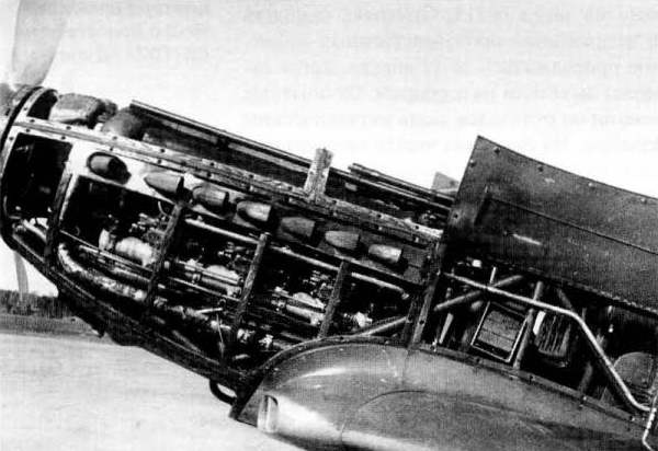 Иллюстрация к книге — Як-3. Истребитель «Победа» [i_076.jpg]