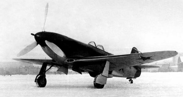 Иллюстрация к книге — Як-3. Истребитель «Победа» [i_090.jpg]