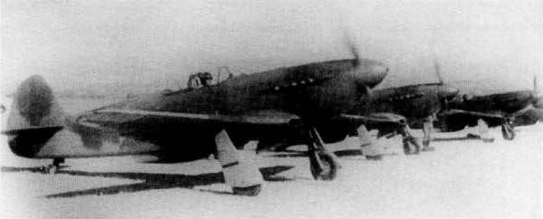 Иллюстрация к книге — Як-3. Истребитель «Победа» [i_130.jpg]