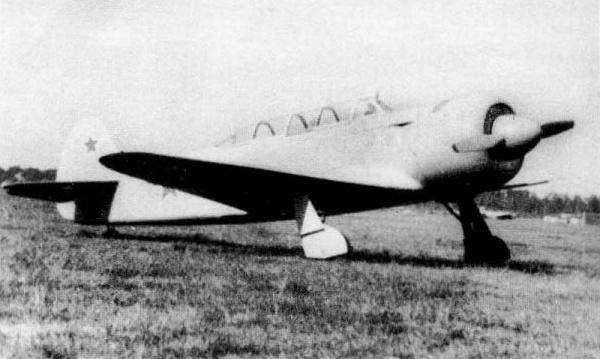 Иллюстрация к книге — Як-3. Истребитель «Победа» [i_141.jpg]