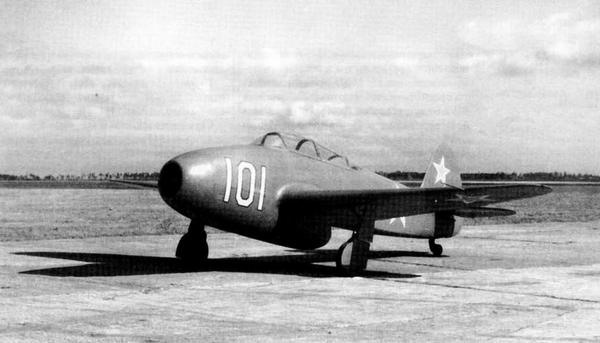 Иллюстрация к книге — Як-3. Истребитель «Победа» [i_157.jpg]