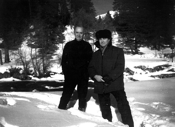 Иллюстрация к книге — Горбачев. Его жизнь и время [i_021.jpg]